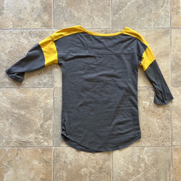 Harry Potter, Huffle Puff quater sleeve top - Picture 3 of 3